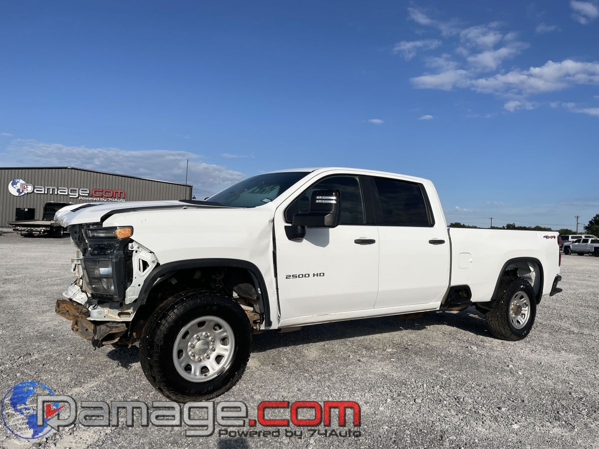 2022 Chevrolet Silverado 2500HD Custom's photo