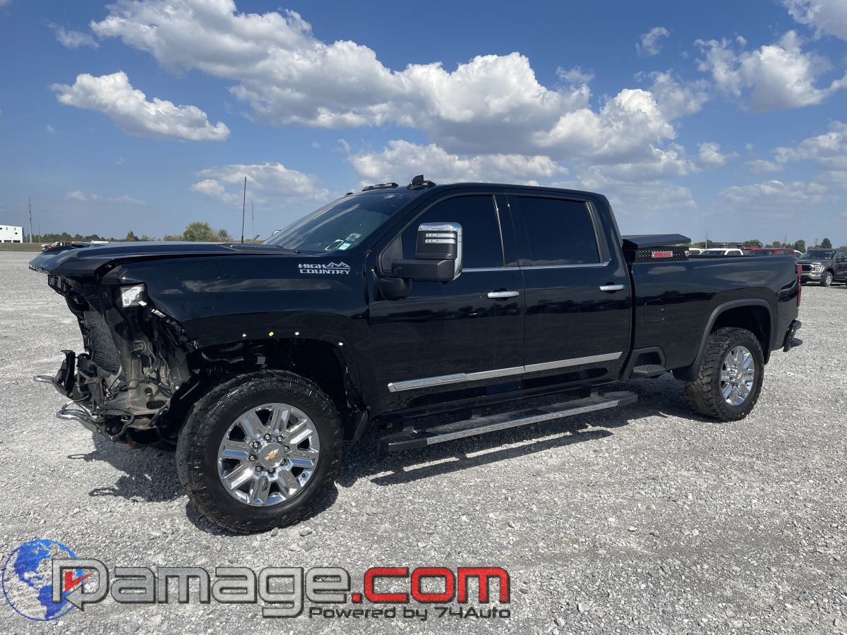 2024 Chevrolet Silverado 3500HD High Country's photo