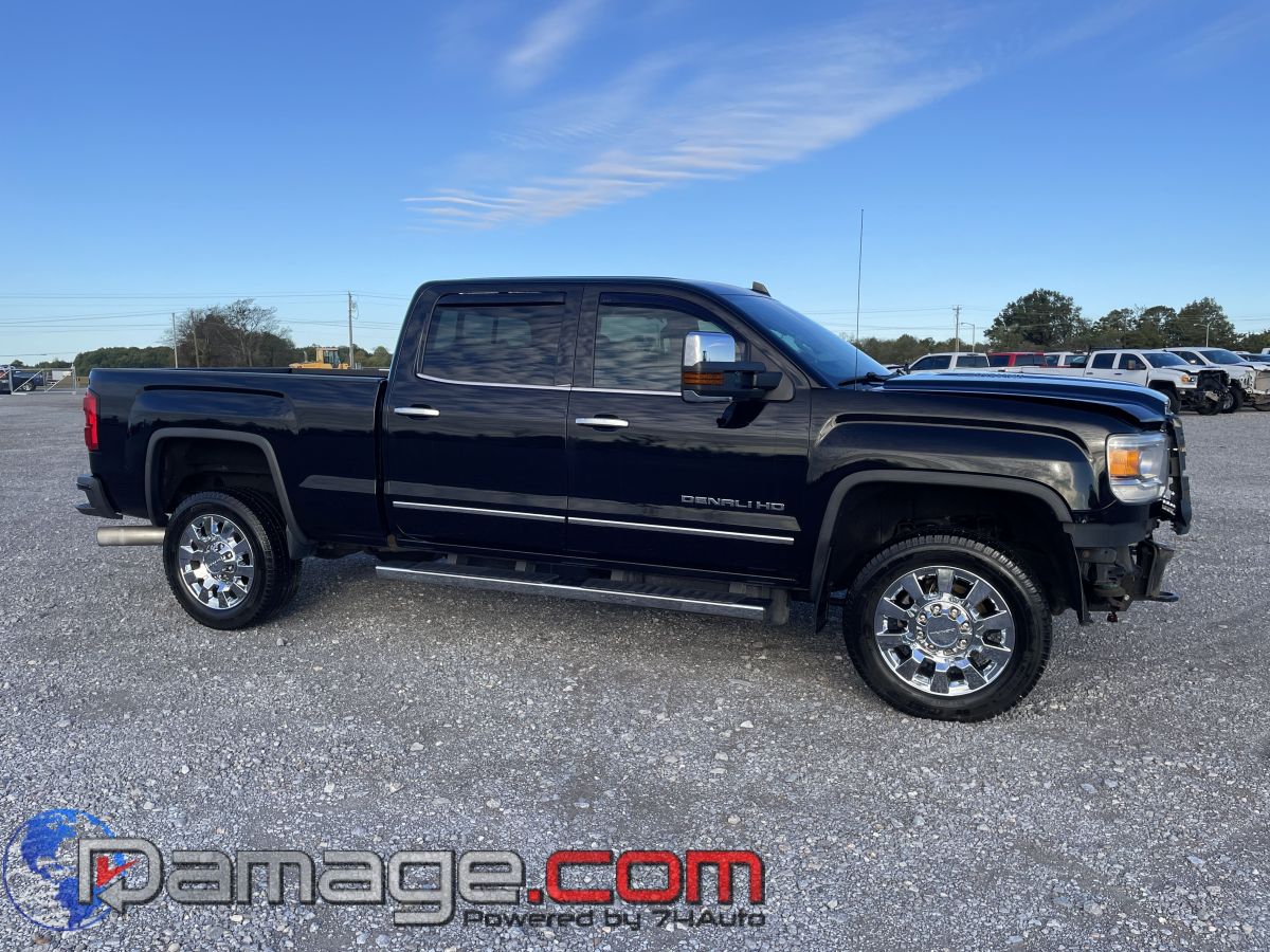 2015 GMC Sierra 2500 Denali HD