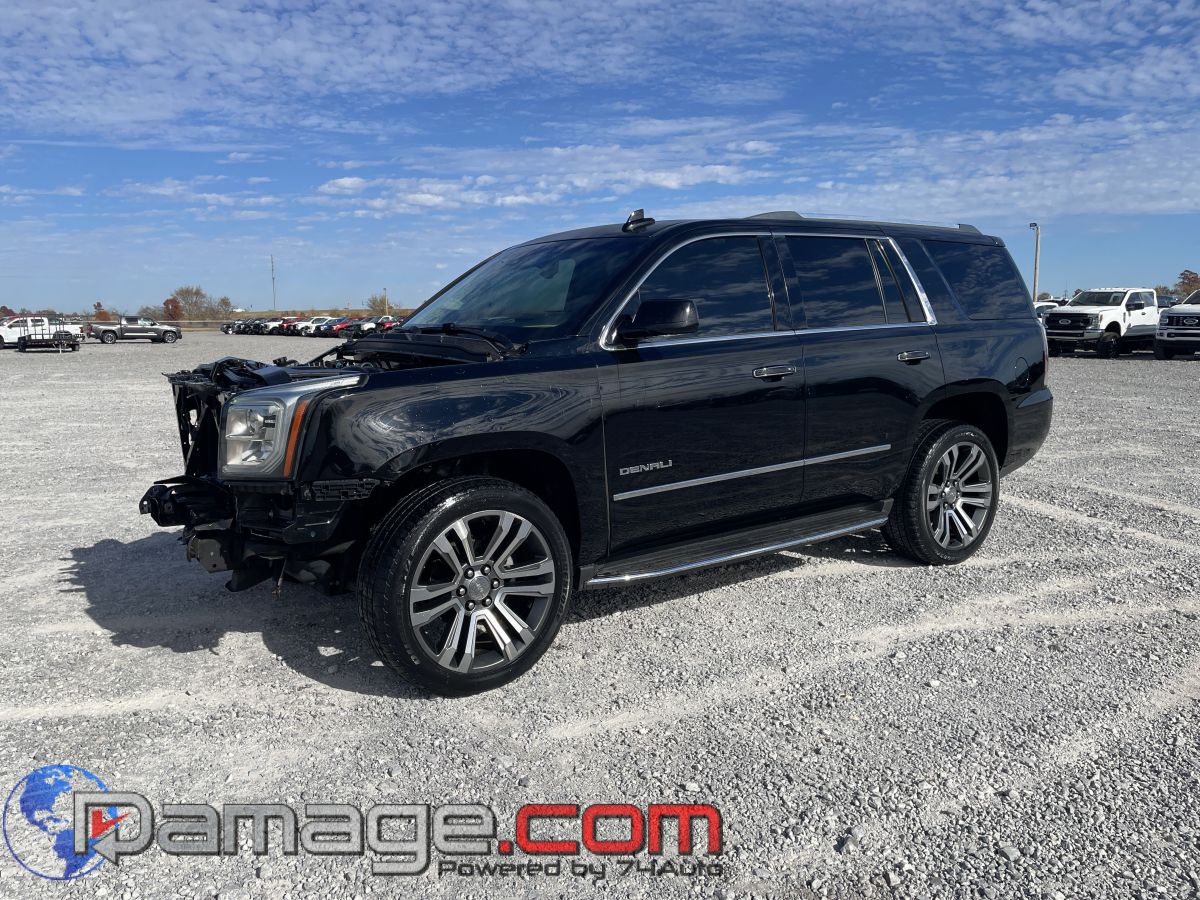 2017 GMC Yukon Denali's photo