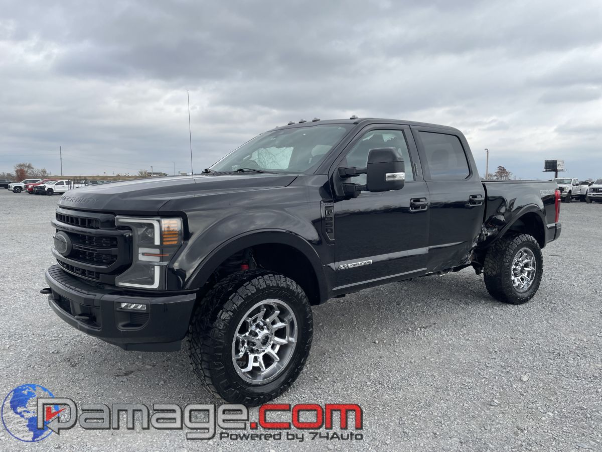 2021 Ford F-350 Super Duty Lariat's photo