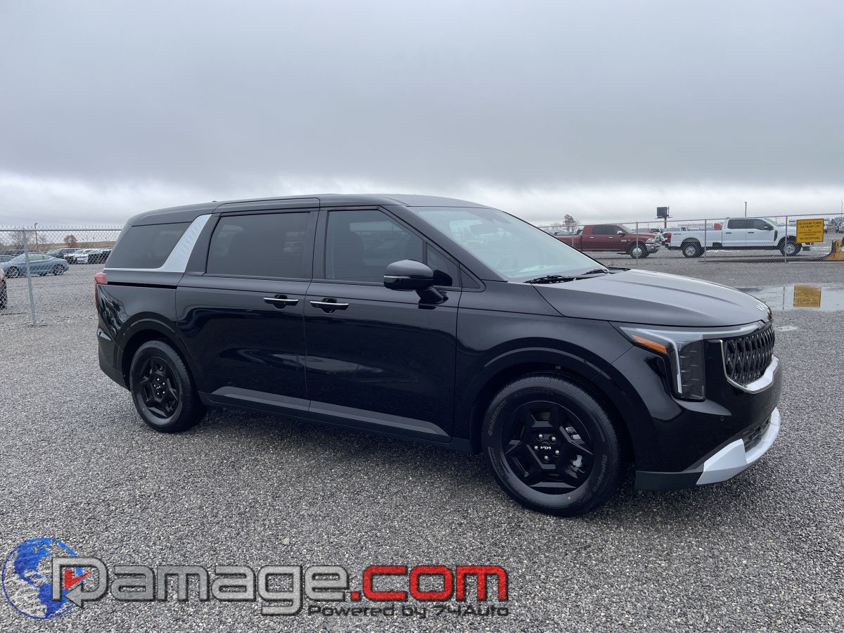 2026 Kia Carnival LXS's photo
