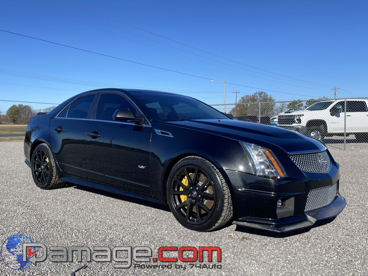2011 Cadillac CTS V's photo