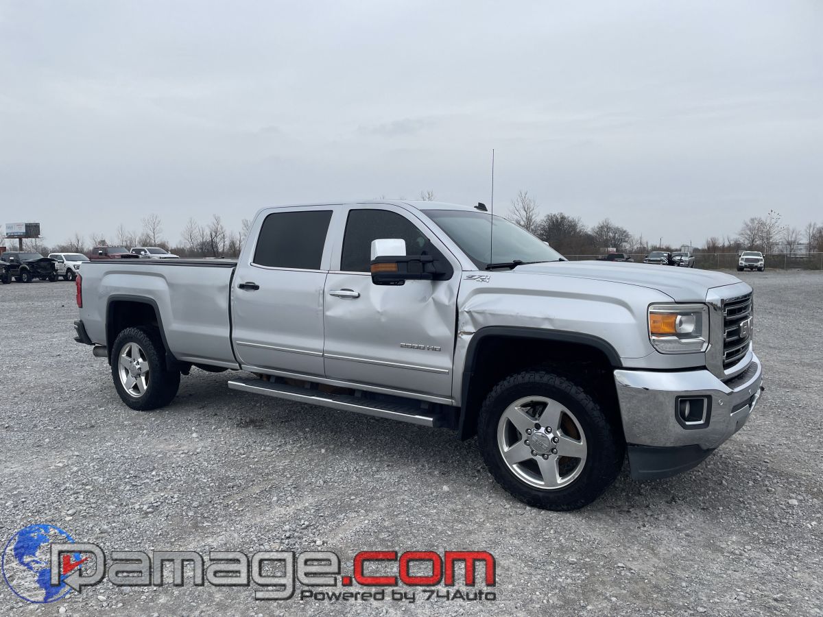 2015 GMC Sierra 2500HD SLT's photo