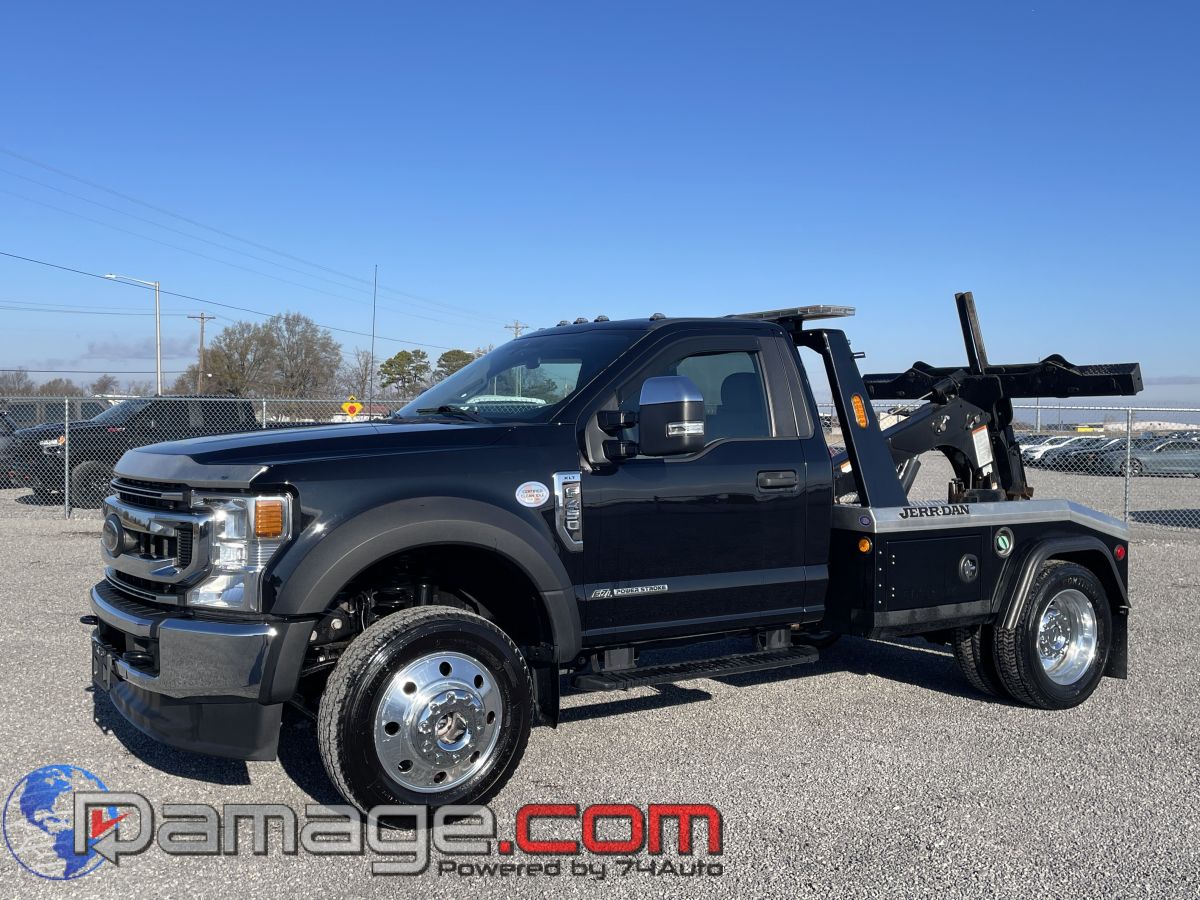 2021 Ford F-450 Super Duty Chassis Cab's photo