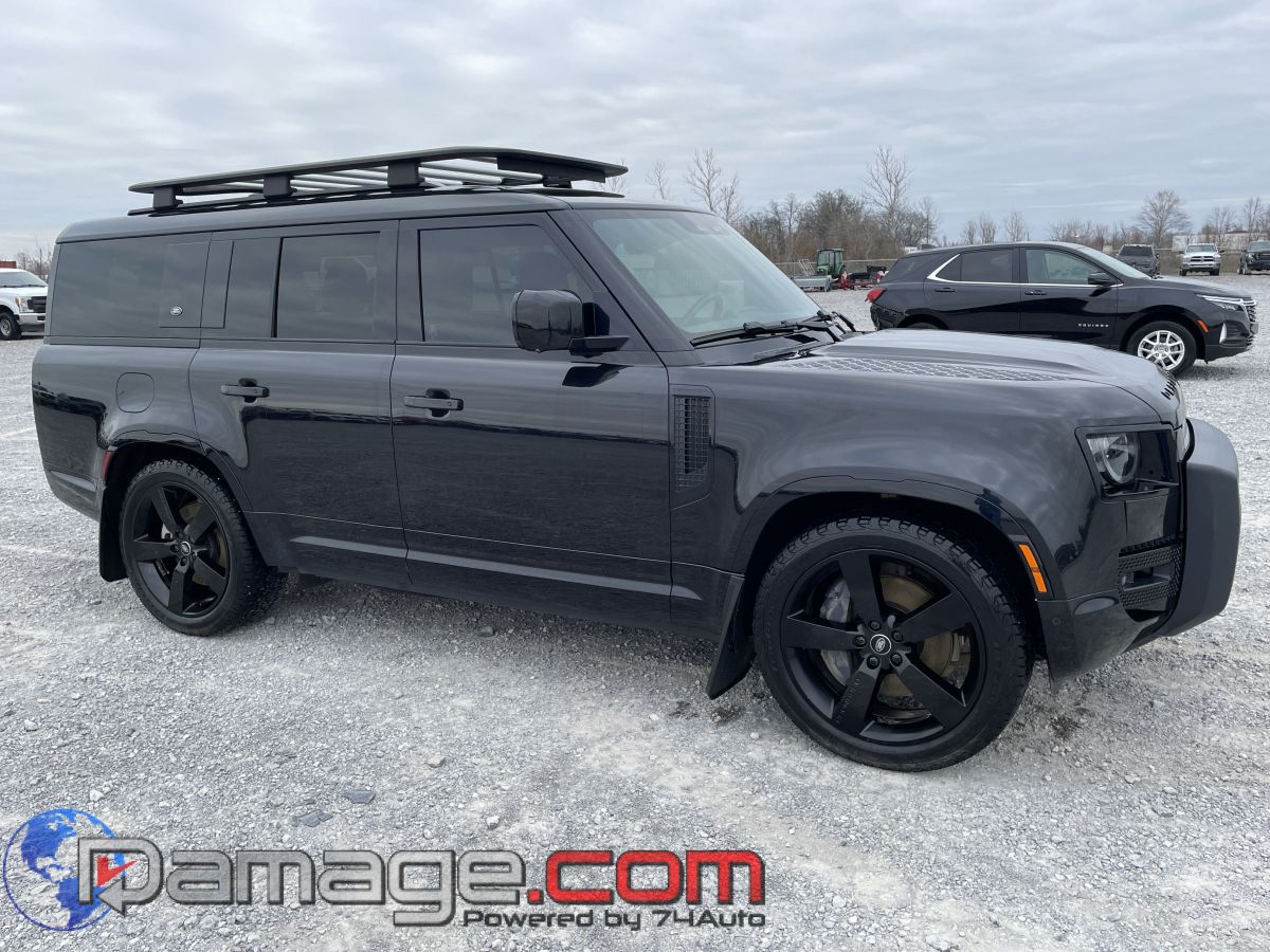 2023 Land Rover Defender X-Dynamic SE's photo