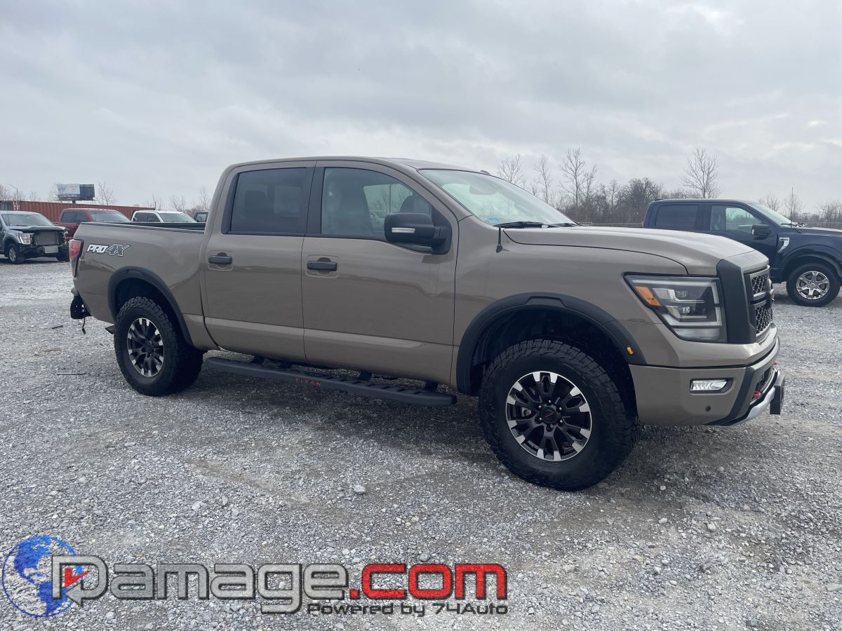 2021 Nissan Titan PRO-4X's photo