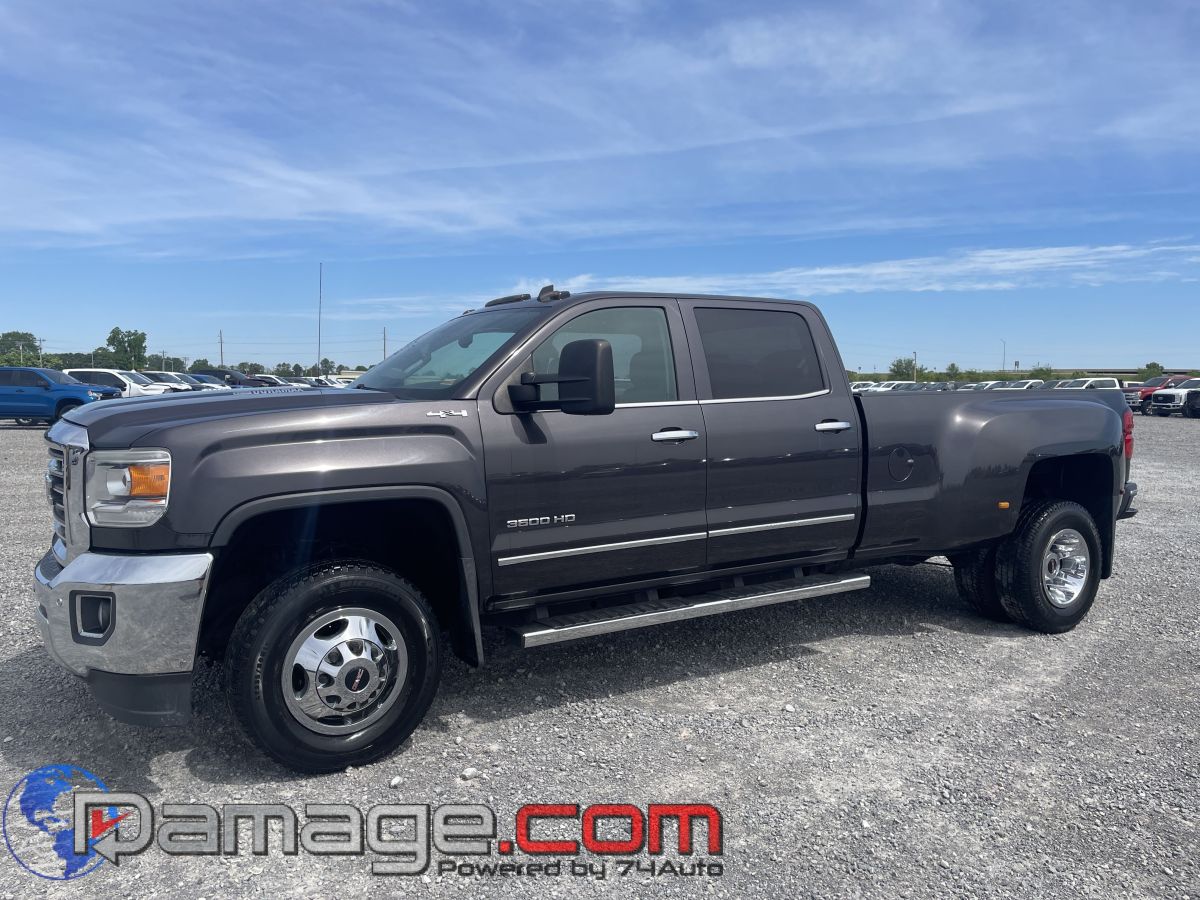 2015 GMC Sierra 4WD Crew Cab 6.5ft SLT SRW's photo