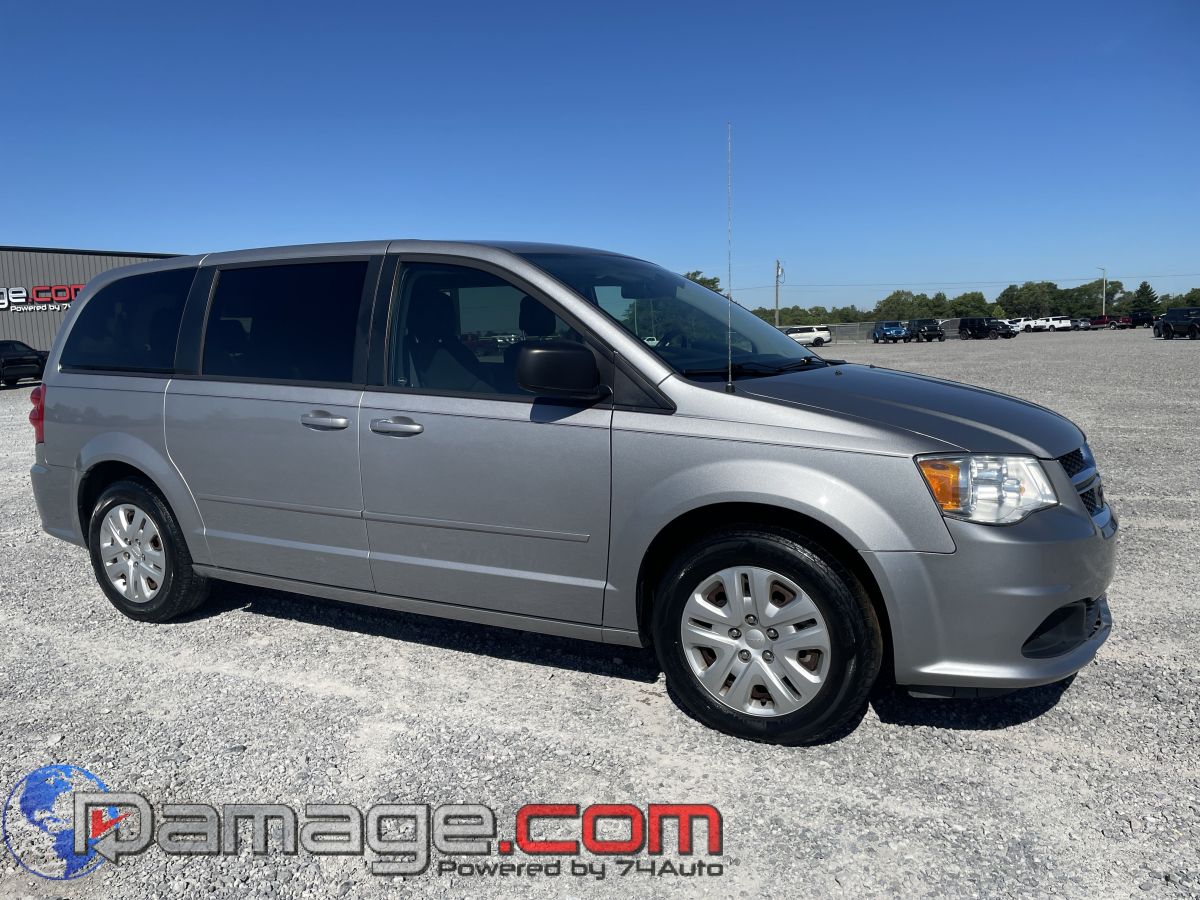 2017 Dodge Grand Caravan SE's photo