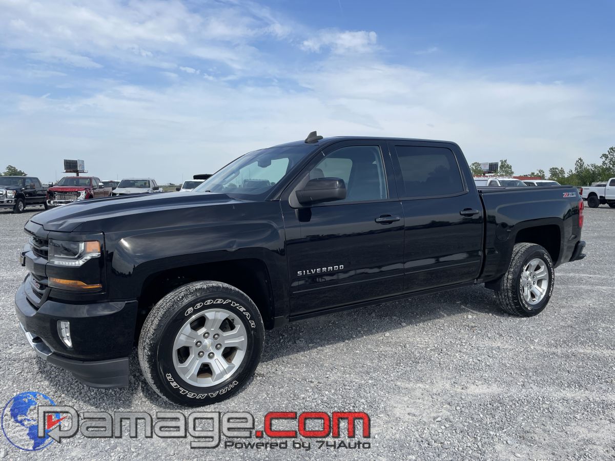 2017 Chevrolet Silverado 1500 LT 4X4 Crew Cab Short Box's photo