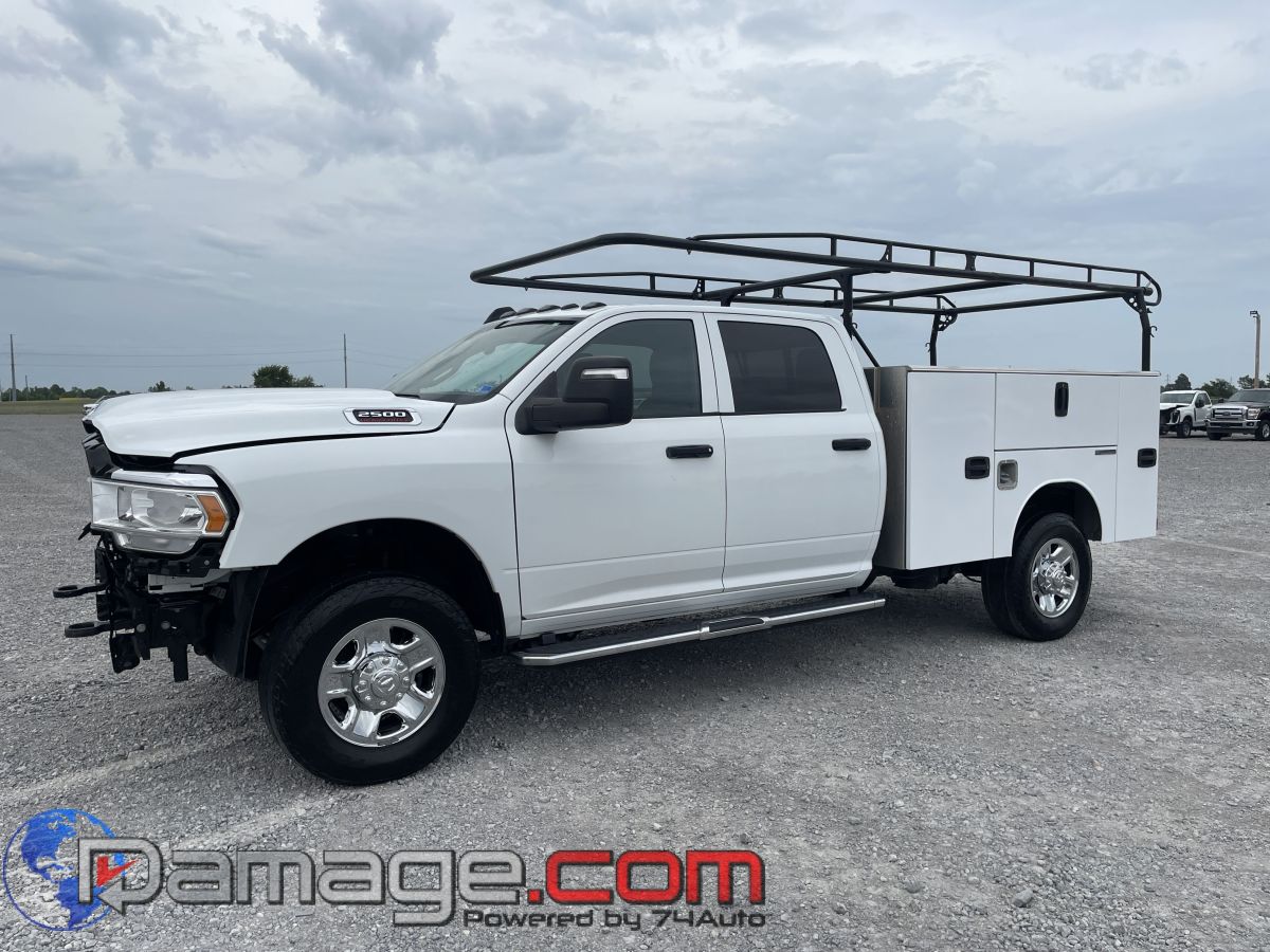 2023 RAM 2500 Tradesman 4X4 Crew Cab LWB's photo