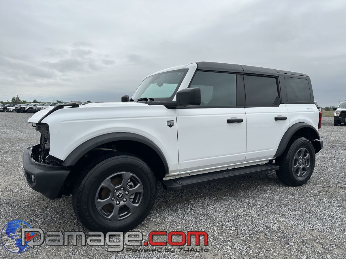 2023 Ford Bronco Big Bend Mid (222A) 4x4's photo