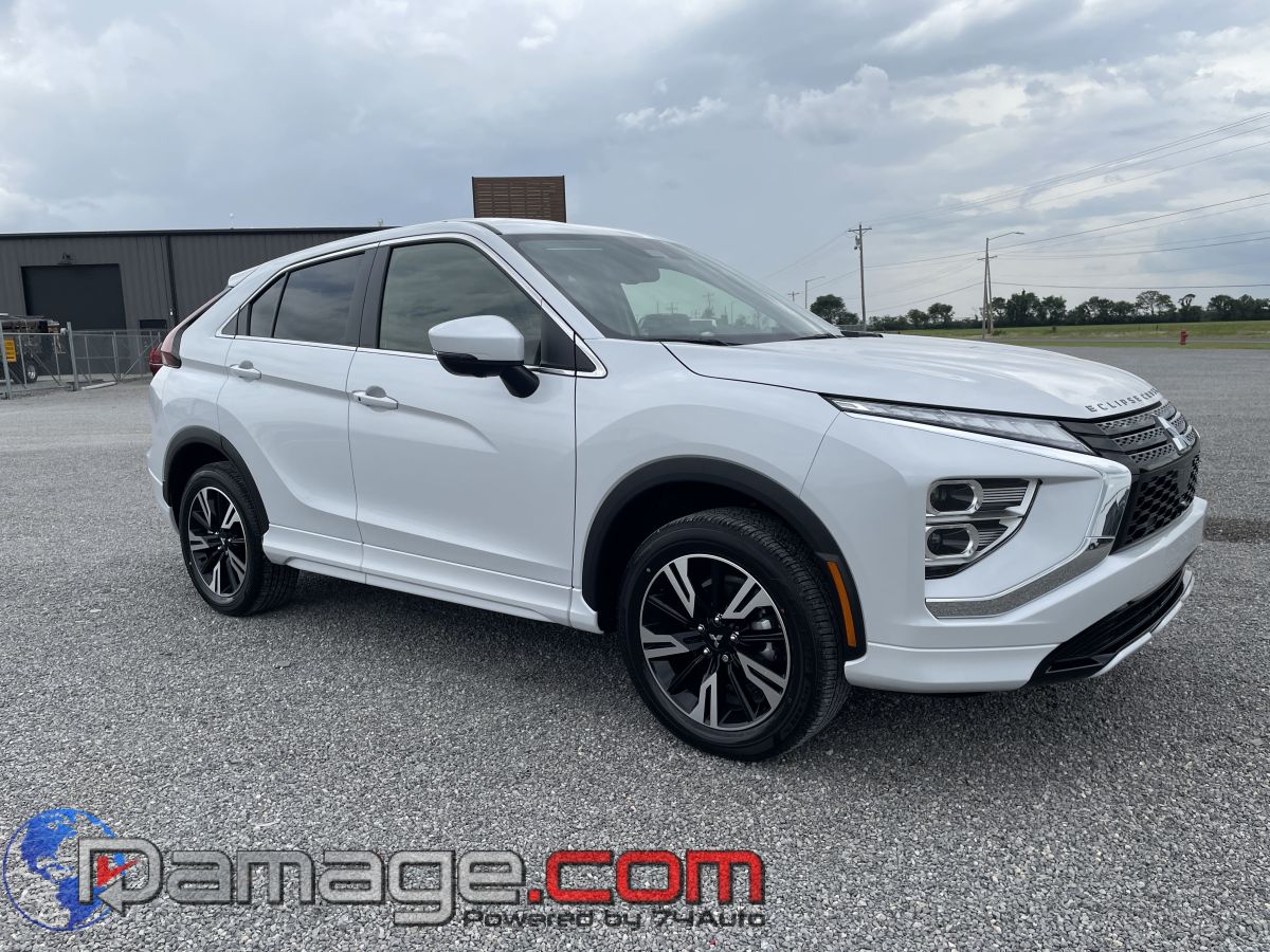 2026 Mitsubishi Eclipse Cross SEL S-AWC's photo