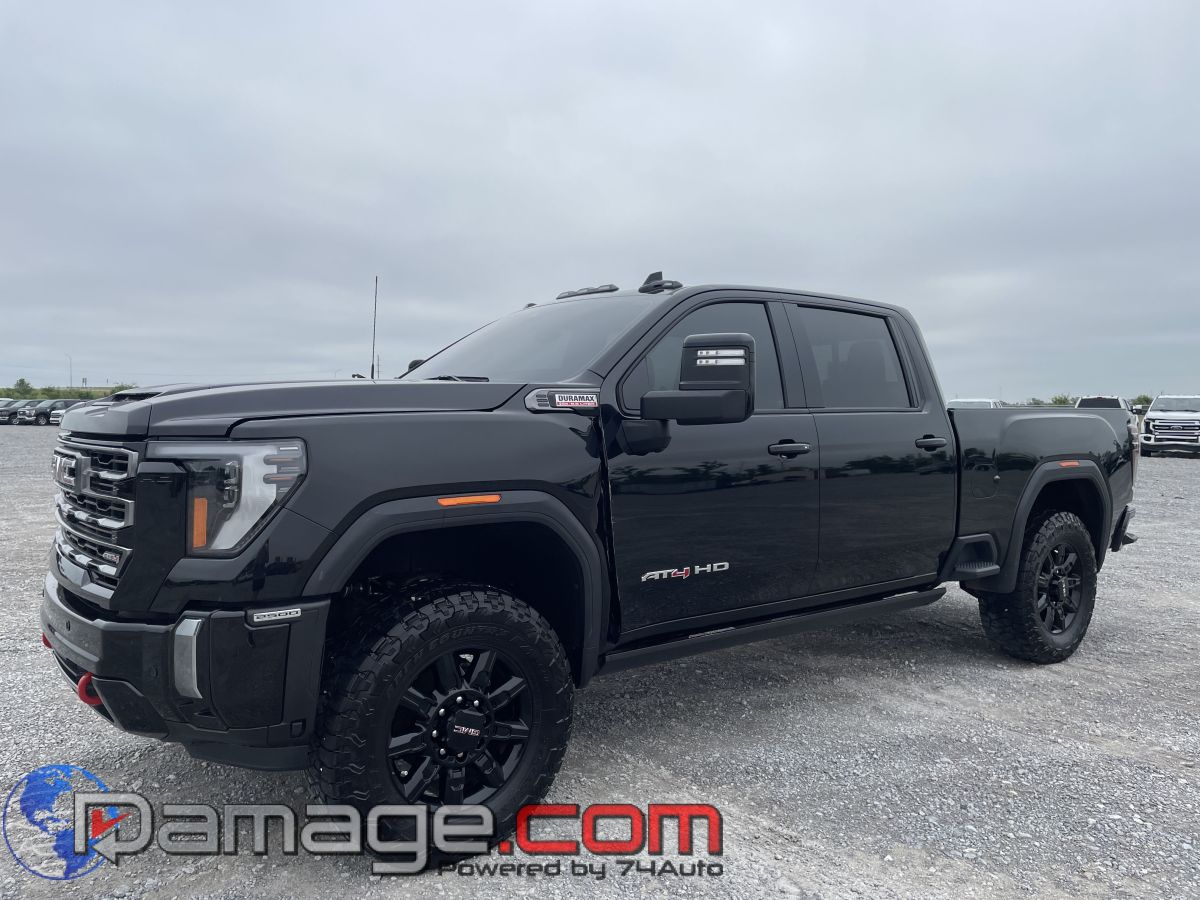 2024 GMC Sierra 4WD Crew Cab Standard Box AT4's photo