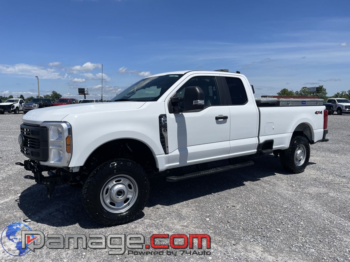 2024 Ford F-250 XL 4x4 SuperCab 8' Box's photo