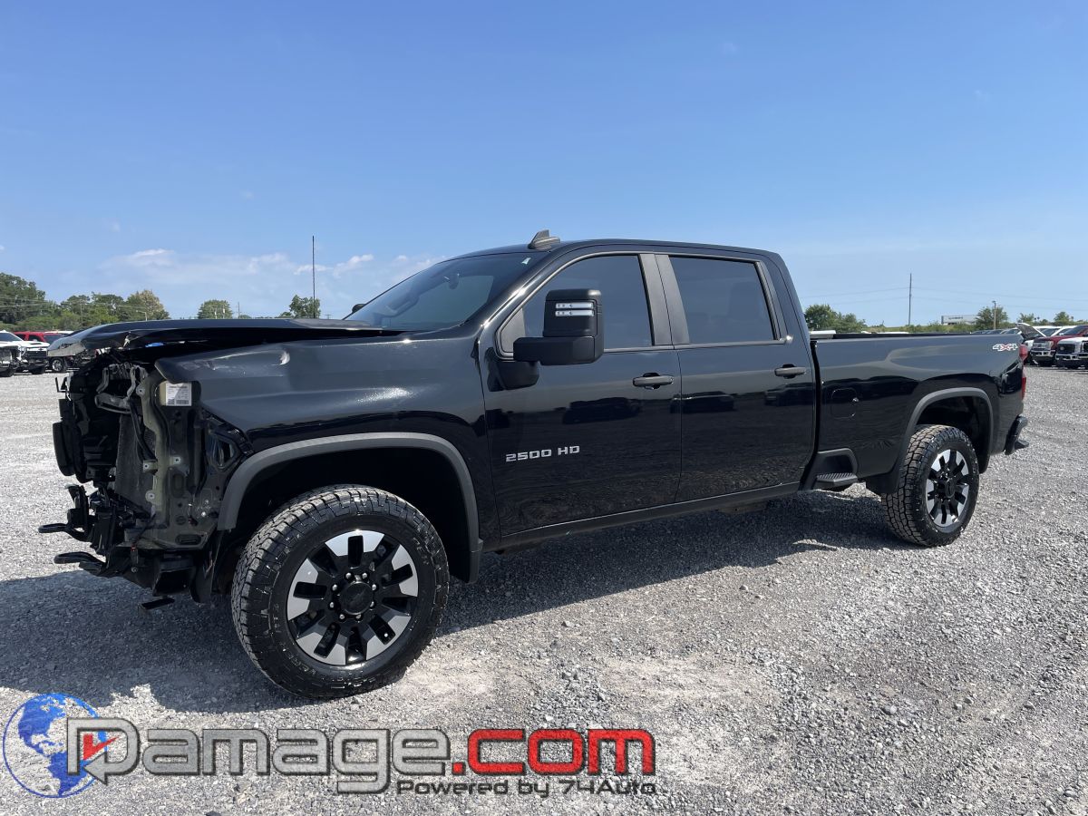 2020 Chevrolet Silverado HD Custom 4WD Crew Cab Standard Box's photo