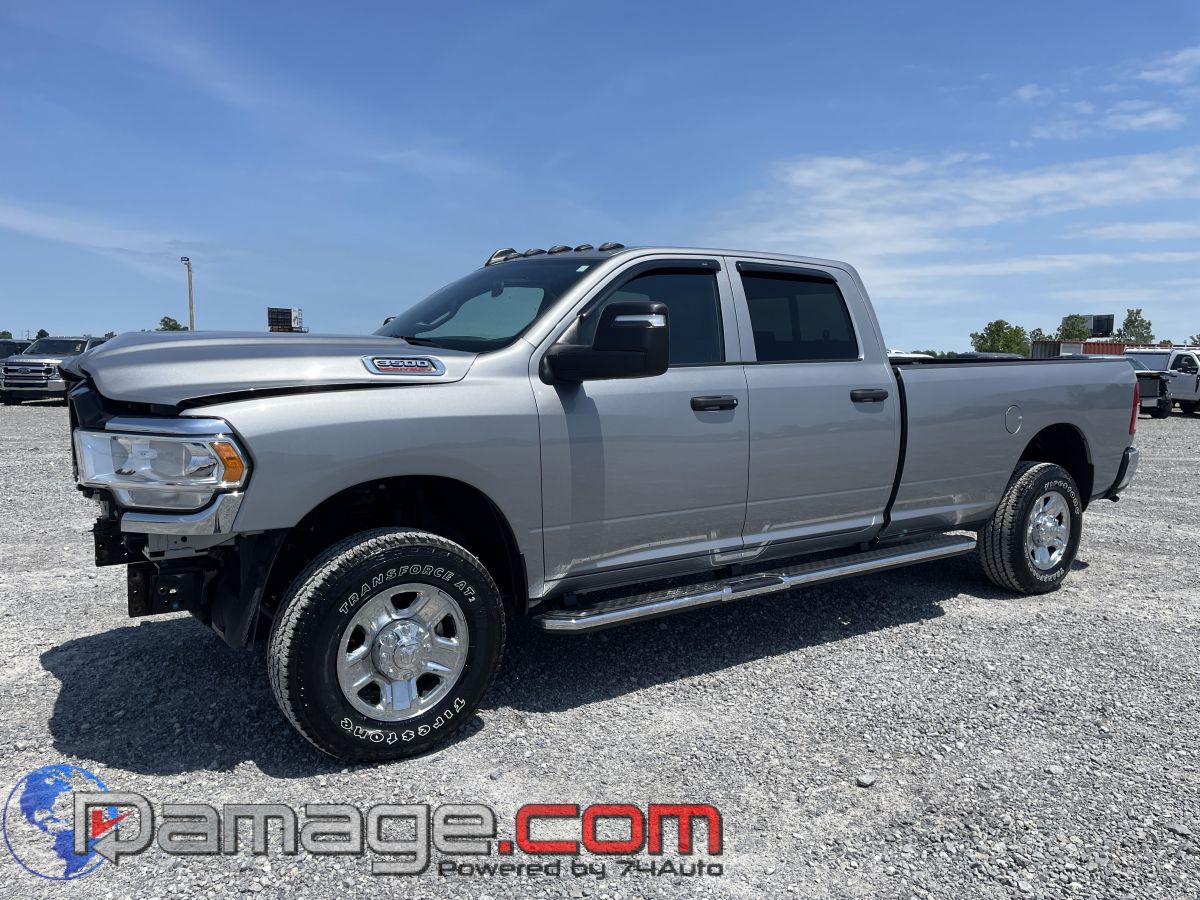 2024 RAM 3500 Tradesman 4X4 Crew Cab LWB's photo