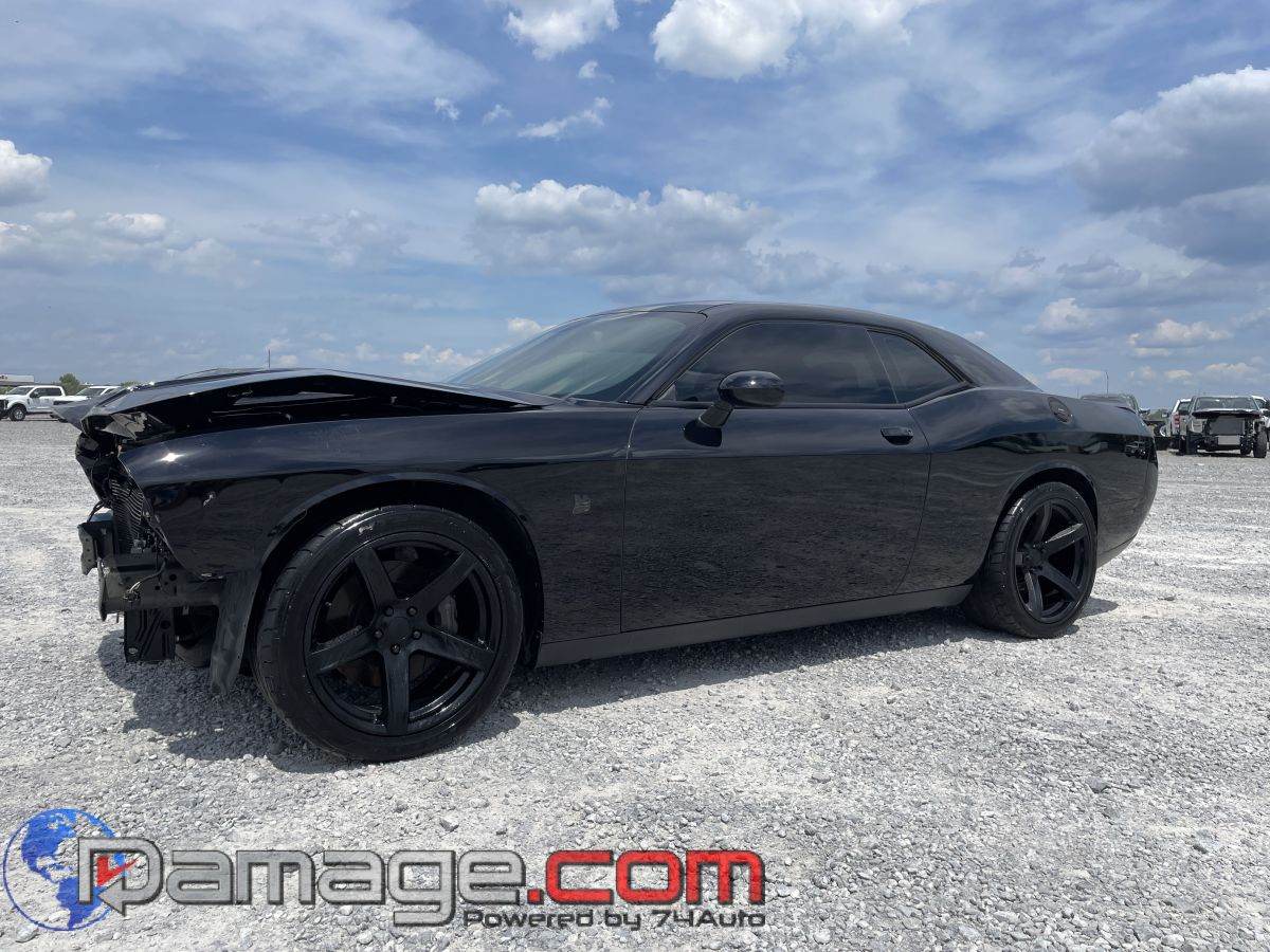2016 Dodge Challenger's photo