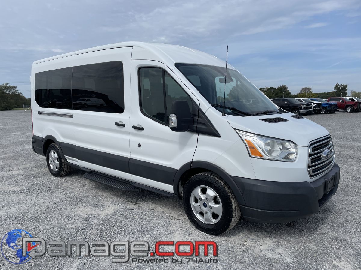 2017 Ford Transit Wagon XLT